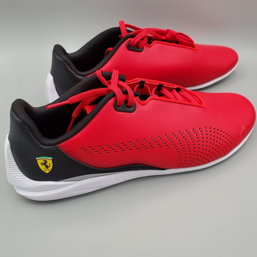 PUMA Mens Ferrari Drift Cat Decima Sneaker